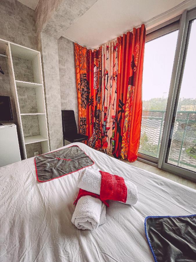 Tassigny Gare By Carl-Emilie Apartment Epinal Bagian luar foto